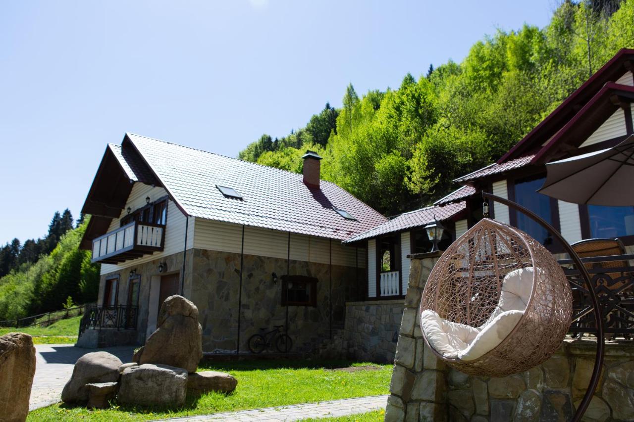 Kamyanka Villa Yaremche Exterior photo